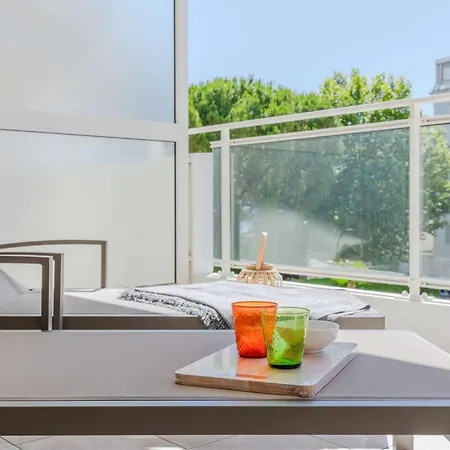 3-room In Prestigious * Cannes