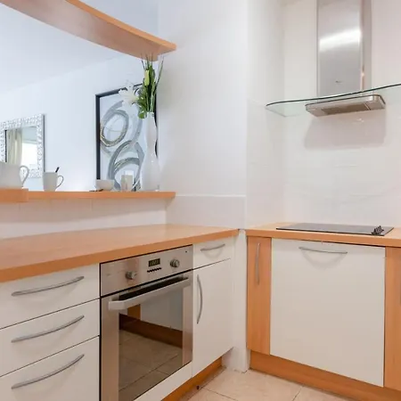 3-room In Prestigious Lägenhet Cannes