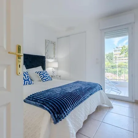 3-room In Prestigious * Cannes