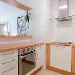3-room In Prestigious 公寓